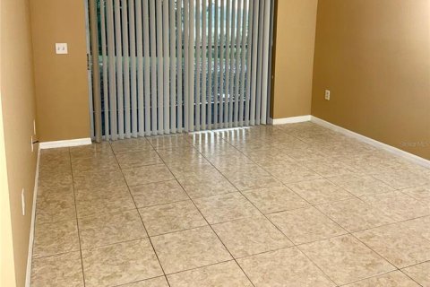 Condominio en venta en Kissimmee, Florida, 2 dormitorios, 137.87 m2 № 1679010 - foto 13
