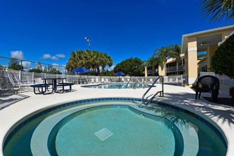Condominio en venta en Kissimmee, Florida, 2 dormitorios, 137.87 m2 № 1679010 - foto 22