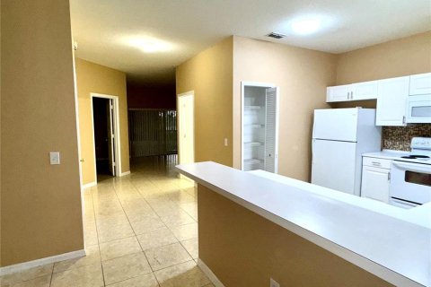 Condominio en venta en Kissimmee, Florida, 2 dormitorios, 137.87 m2 № 1679010 - foto 10