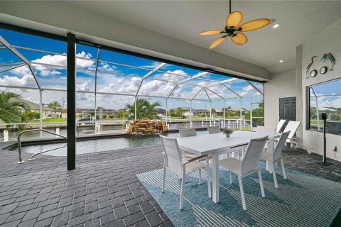 Villa ou maison à vendre à Punta Gorda, Floride: 3 chambres, 225.29 m2 № 2429185 - photo 11