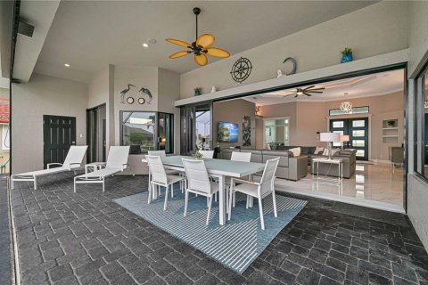 Villa ou maison à vendre à Punta Gorda, Floride: 3 chambres, 225.29 m2 № 2429185 - photo 21