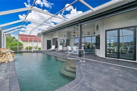 Villa ou maison à vendre à Punta Gorda, Floride: 3 chambres, 225.29 m2 № 2429185 - photo 16