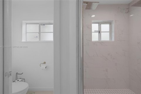 Touwnhouse à louer à Miramar, Floride: 3 chambres, 121.14 m2 № 2385032 - photo 29