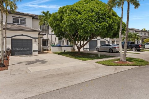 Touwnhouse à Miramar, Floride 3 chambres, 121.14 m2 № 2385032
