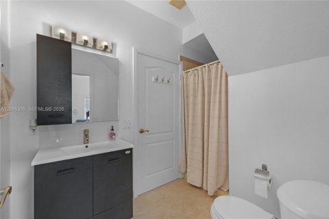 Touwnhouse à louer à Miramar, Floride: 3 chambres, 121.14 m2 № 2385032 - photo 15