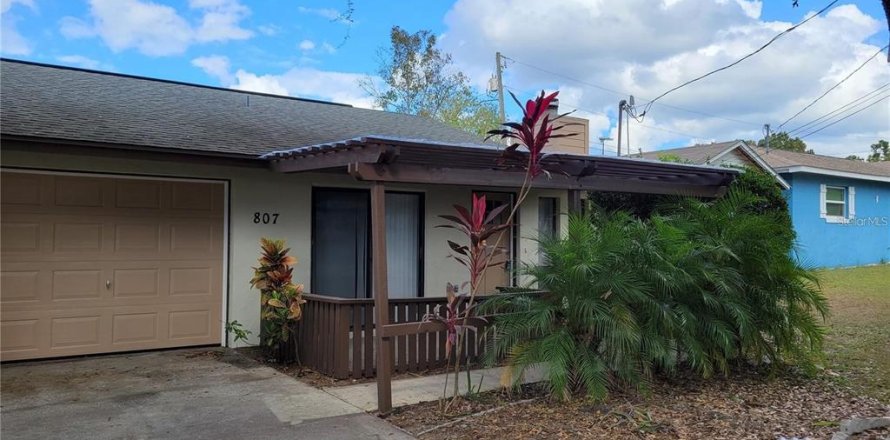 Apartment in Tavares, Florida 2 bedrooms, 102.56 sq.m. № 2207683