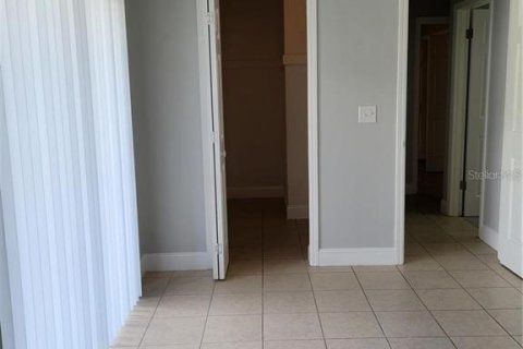 Apartment in Tavares, Florida 2 bedrooms, 102.56 sq.m. № 2207683 - photo 24