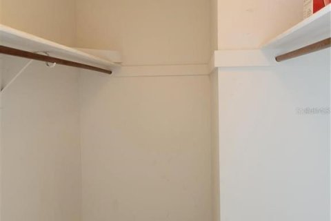 Apartment in Tavares, Florida 2 bedrooms, 102.56 sq.m. № 2207683 - photo 28