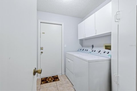 Casa en venta en Sarasota, Florida, 3 dormitorios, 120.31 m2 № 2167001 - foto 13