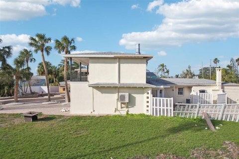 Casa en venta en Redington Beach, Florida, 4 dormitorios, 369.94 m2 № 1527186 - foto 20