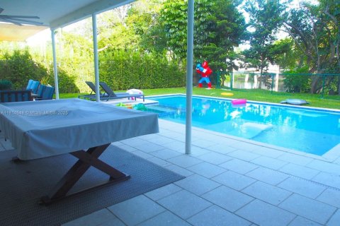 Villa ou maison à louer à El Portal, Floride: 4 chambres, 222.97 m2 № 1960040 - photo 25