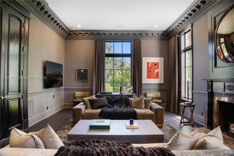 Купить виллу или дом в Корал-Гейблс, Флорида 6 спален, 877м2, № 1957627 - фото 15