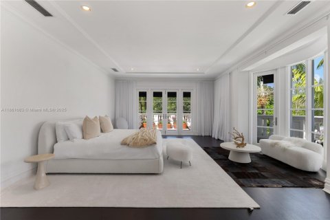 Купить виллу или дом в Корал-Гейблс, Флорида 6 спален, 877м2, № 1957627 - фото 27