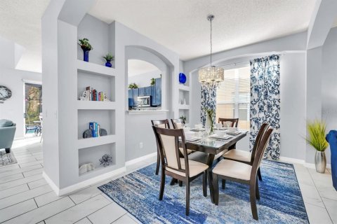 Casa en venta en Kissimmee, Florida, 6 dormitorios, 267.65 m2 № 1527514 - foto 8