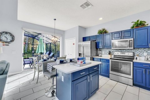 Casa en venta en Kissimmee, Florida, 6 dormitorios, 267.65 m2 № 1527514 - foto 16