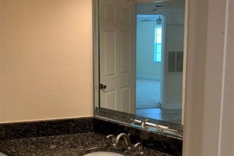 Condominio en alquiler en Orlando, Florida, 3 dormitorios, 136.19 m2 № 1821241 - foto 30