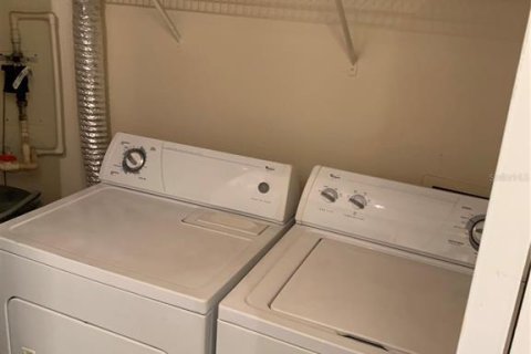 Condominio en alquiler en Orlando, Florida, 3 dormitorios, 136.19 m2 № 1821241 - foto 16