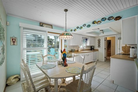 Casa en venta en New Smyrna Beach, Florida, 3 dormitorios, 167.78 m2 № 1543418 - foto 12