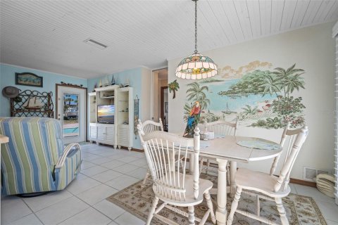Casa en venta en New Smyrna Beach, Florida, 3 dormitorios, 167.78 m2 № 1543418 - foto 10