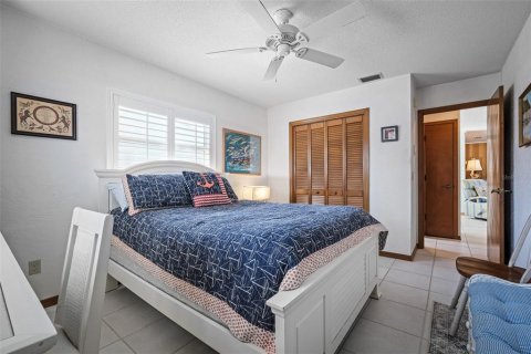 Casa en venta en New Smyrna Beach, Florida, 3 dormitorios, 167.78 m2 № 1543418 - foto 18