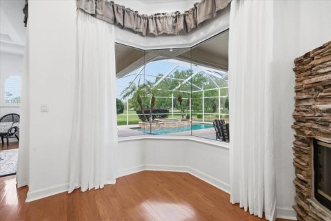 House in Spring Hill, Florida 5 bedrooms, 331.57 sq.m. № 2111850 - photo 7