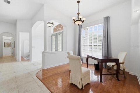 House in Spring Hill, Florida 5 bedrooms, 331.57 sq.m. № 2111850 - photo 4