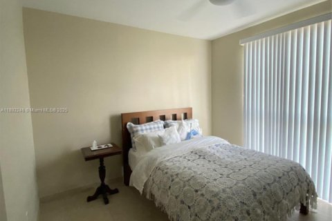 Copropriété à louer à Miami, Floride: 1 chambre, 72.46 m2 № 1945112 - photo 4