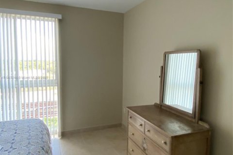 Copropriété à louer à Miami, Floride: 1 chambre, 72.46 m2 № 1945112 - photo 5