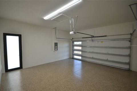 Casa en alquiler en Cape Coral, Florida, 3 dormitorios, 172.24 m2 № 2142398 - foto 20