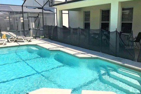 Casa en alquiler en Kissimmee, Florida, 6 dormitorios, 261.24 m2 № 1581784 - foto 16