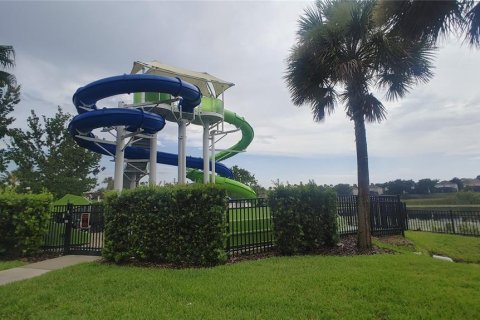 Casa en alquiler en Kissimmee, Florida, 6 dormitorios, 261.24 m2 № 1581784 - foto 18