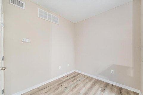 Copropriété à vendre à Tampa, Floride: 1 chambre, 55.56 m2 № 1856033 - photo 7