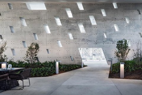 Купить кондоминиум в Майами, Флорида 1 спальня, 75.25м2, № 2045805 - фото 19