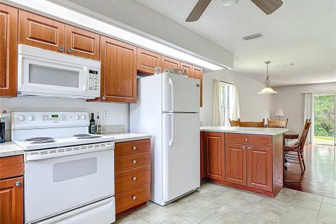Touwnhouse à vendre à New Smyrna Beach, Floride: 3 chambres, 149.39 m2 № 1913430 - photo 19