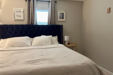 Apartamento en alquiler en Largo, Florida, 2 dormitorios, 75.25 m2 № 2107360 - foto 3