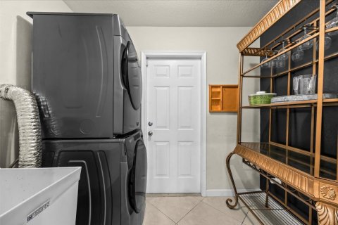 Villa ou maison à vendre à Port St. Lucie, Floride: 4 chambres, 199.46 m2 № 2085240 - photo 30
