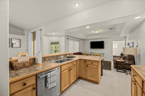Villa ou maison à vendre à Port St. Lucie, Floride: 4 chambres, 199.46 m2 № 2085240 - photo 15
