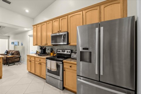 Villa ou maison à vendre à Port St. Lucie, Floride: 4 chambres, 199.46 m2 № 2085240 - photo 16