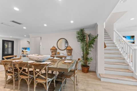 Casa en venta en Anna Maria, Florida, 5 dormitorios, 357.12 m2 № 1845210 - foto 17