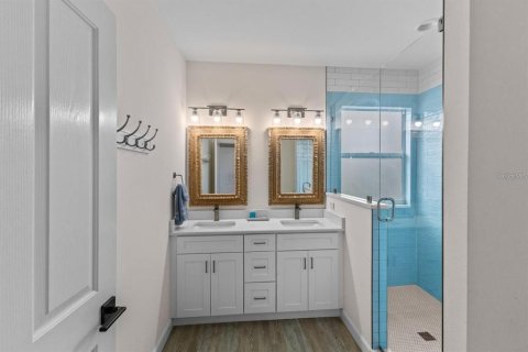 Casa en venta en Anna Maria, Florida, 5 dormitorios, 357.12 m2 № 1845210 - foto 24