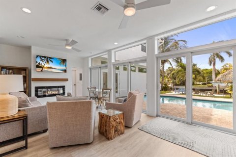 Casa en venta en Anna Maria, Florida, 5 dormitorios, 357.12 m2 № 1845210 - foto 18