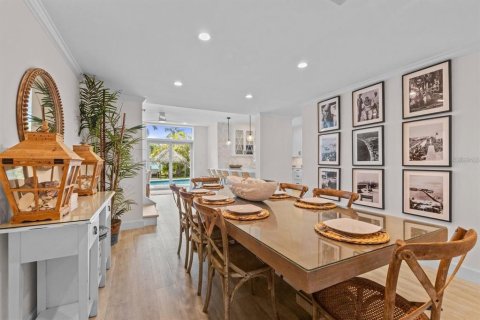 Casa en venta en Anna Maria, Florida, 5 dormitorios, 357.12 m2 № 1845210 - foto 10