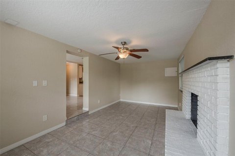 House in Orlando, Florida 3 bedrooms, 100.98 sq.m. № 1834782 - photo 25