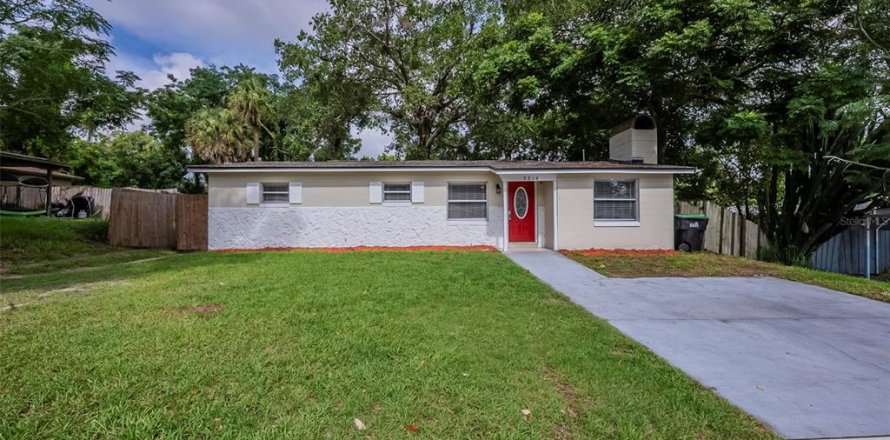 House in Orlando, Florida 3 bedrooms, 100.98 sq.m. № 1834782