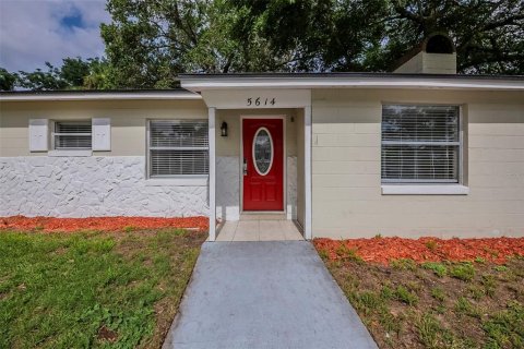 House in Orlando, Florida 3 bedrooms, 100.98 sq.m. № 1834782 - photo 2