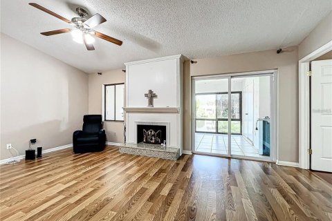 Condominio en venta en Altamonte Springs, Florida, 3 dormitorios, 153.57 m2 № 1620282 - foto 19