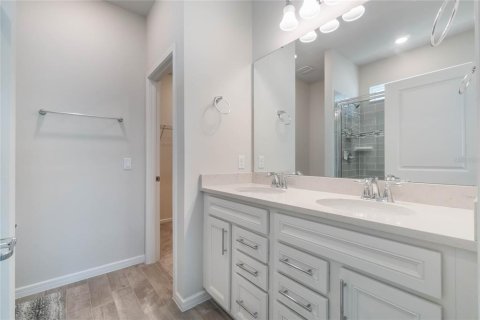 House in ISLES OF LAKE NONA in Orlando, Florida 3 bedrooms, 205.87 sq.m. № 1548396 - photo 13