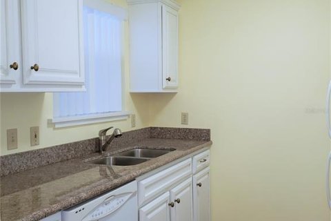 Condo in Gainesville, Florida, 1 bedroom  № 1744089 - photo 6