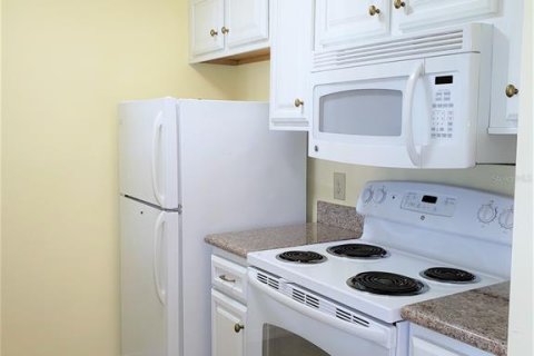 Condo in Gainesville, Florida, 1 bedroom  № 1744089 - photo 7