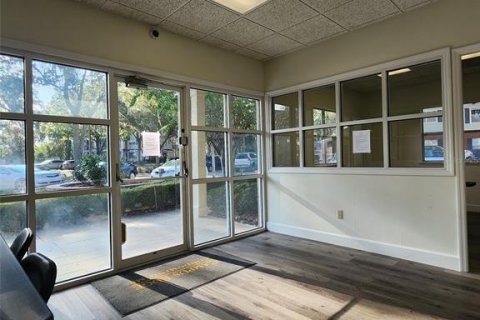 Condo in Gainesville, Florida, 1 bedroom  № 1744089 - photo 15